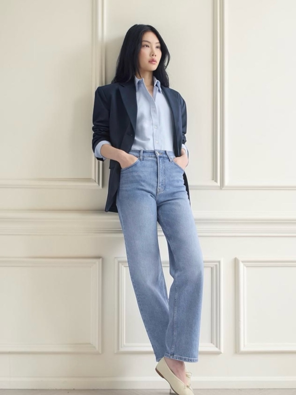 Everlane The Way High Jean. Light Wash. Size: 29